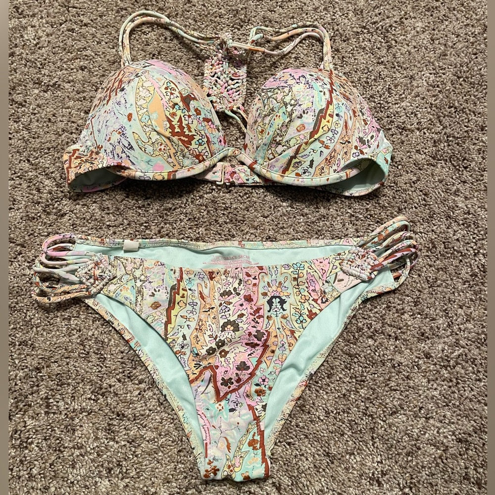 Victoria’s Secret Bikini 💋